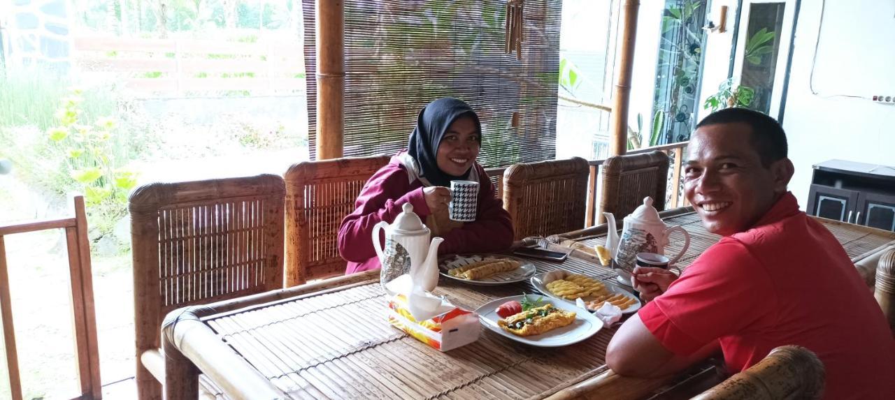 Mysha Guest House-Lombok Tetebatu Exteriör bild